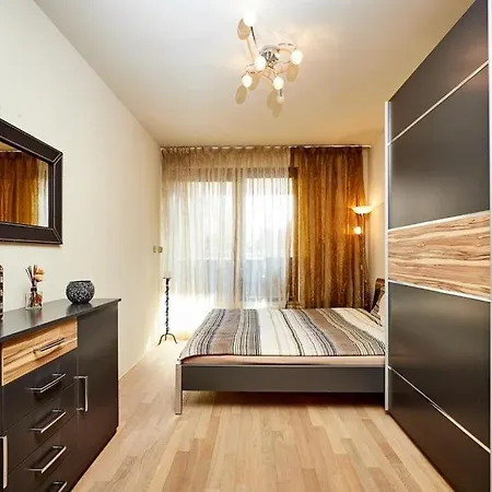 Luxury In And Free Parking! شقة *